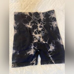 NWOT black & gray  booty sculpting shorts.